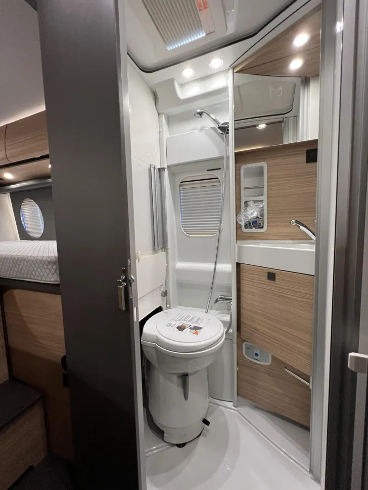 Fahrzeugbild Malibu Van charming GT skyview 640 LE (750) #30
