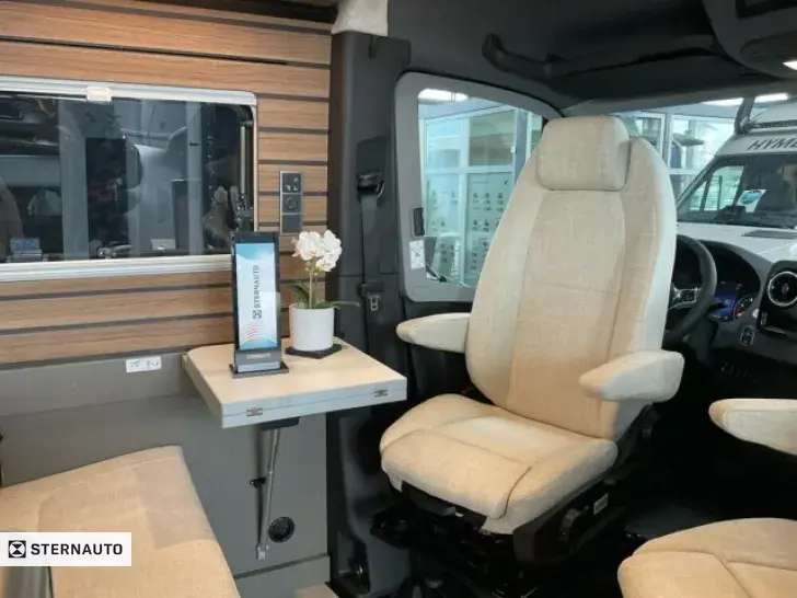 Fahrzeugbild Hymer Grand Canyon S CrossOver #6