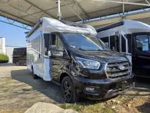 Fahrzeugbild Sunlight Ford T 670 S #2