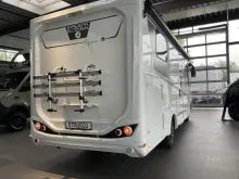 Fahrzeugbild Etrusco I 6900 SB / 5 Sitzplatz /Hubbett / Autom. / 4.4t #3