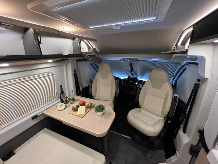 Fahrzeugbild Malibu Van charming coupé 640 LE Strategic Buy (756) #14