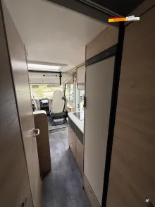 Fahrzeugbild Dethleffs Globebus Active I 6 Dachklimaanlage #12