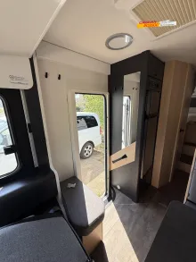 Fahrzeugbild Sunlight Adventure I 67S Unfallfahrzeug Export/Gewerbe #9
