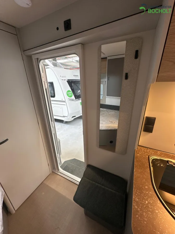 Fahrzeugbild Bürstner Averso 480 TK B66 Modell 2026 / Tageszulassung #10