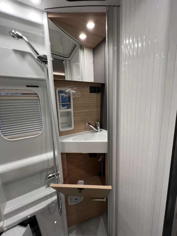 Fahrzeugbild Malibu Van charming coupé 640 LE K Strategic Buy (760) #33