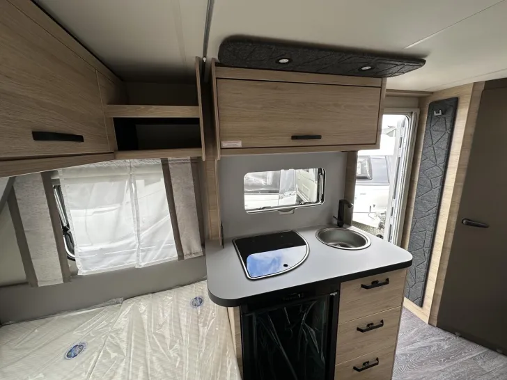 Fahrzeugbild Weinsberg CaraOne EDITION HOT 390 QD EDITION [HOT] ICLINE #6