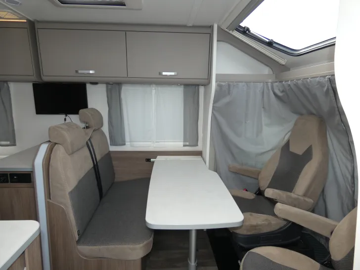 Fahrzeugbild Carado T 135 #10