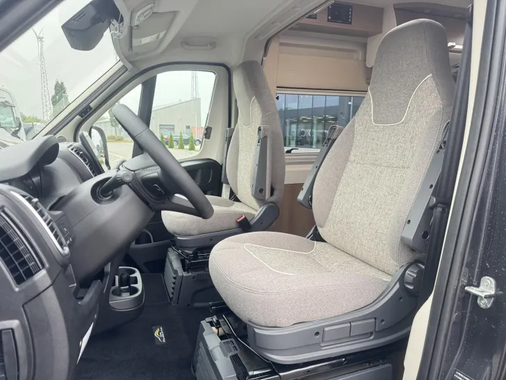 Fahrzeugbild Malibu Van compact 540 DB Fiat #10