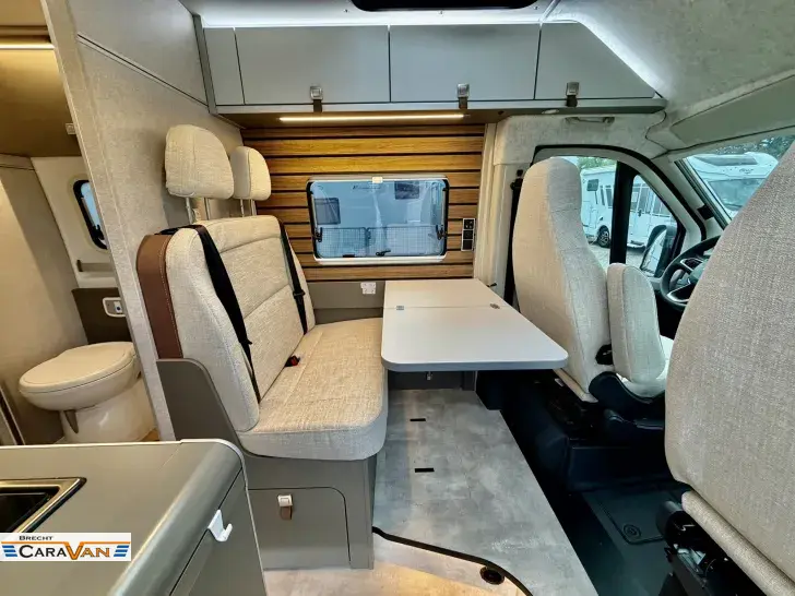 Fahrzeugbild Hymer Camper Van Yellowstone 601 Automatik/Schlafdach/AT-Reifen #3
