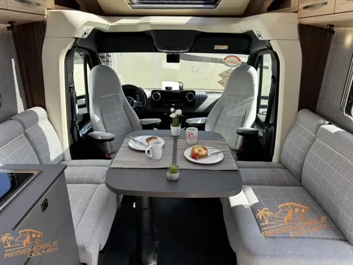 Fahrzeugbild Eura Mobil Profila T 726 EF #11