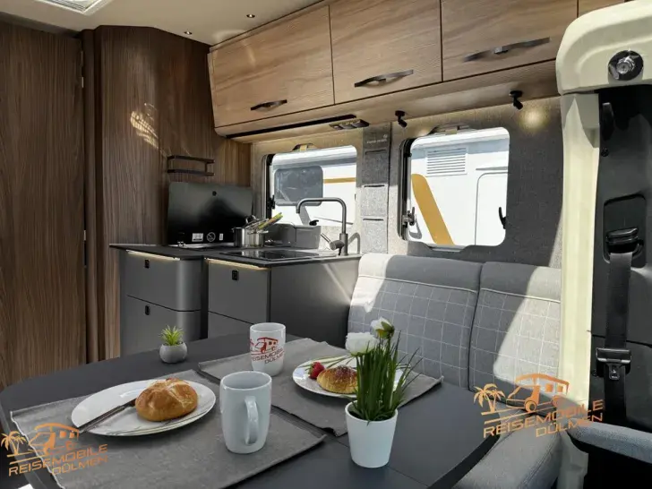 Fahrzeugbild Eura Mobil Profila T 726 EF #12