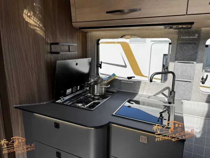 Fahrzeugbild Eura Mobil Profila T 726 EF #17
