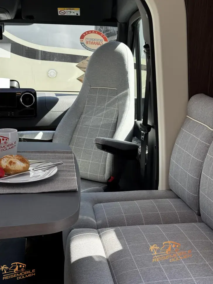 Fahrzeugbild Eura Mobil Profila T 726 EF #19