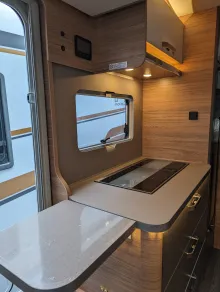 Fahrzeugbild Weinsberg CaraSuite 650 MEG #13