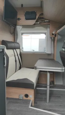 Fahrzeugbild Weinsberg X-CURSION VAN 500 MQ EDITION [PEPPER] #2