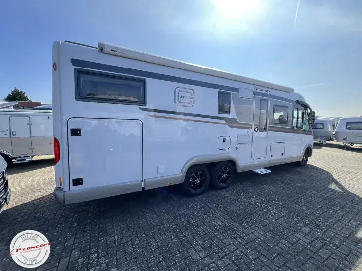 Fahrzeugbild Carthago chic c-line I 5.9 XL LE Solar - Luftfederung - Klima #5
