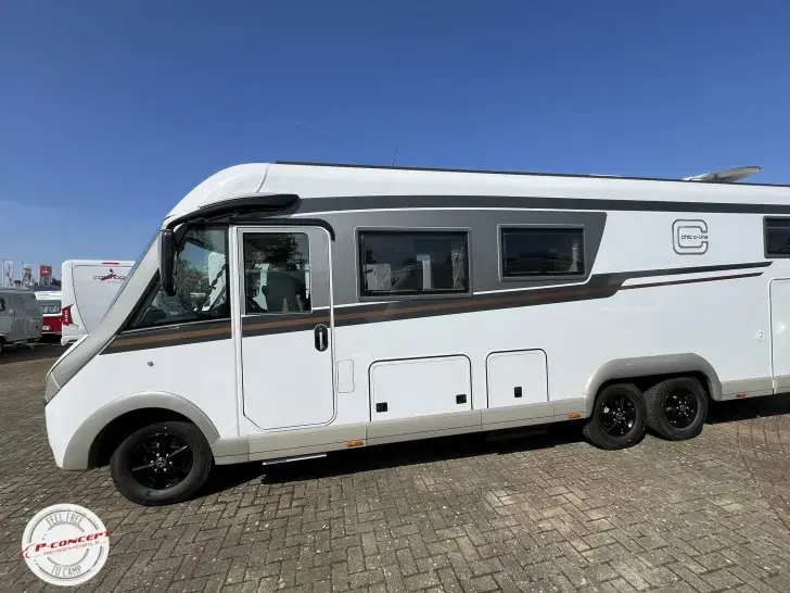 Fahrzeugbild Carthago chic c-line I 5.9 XL LE Solar - Luftfederung - Klima #7