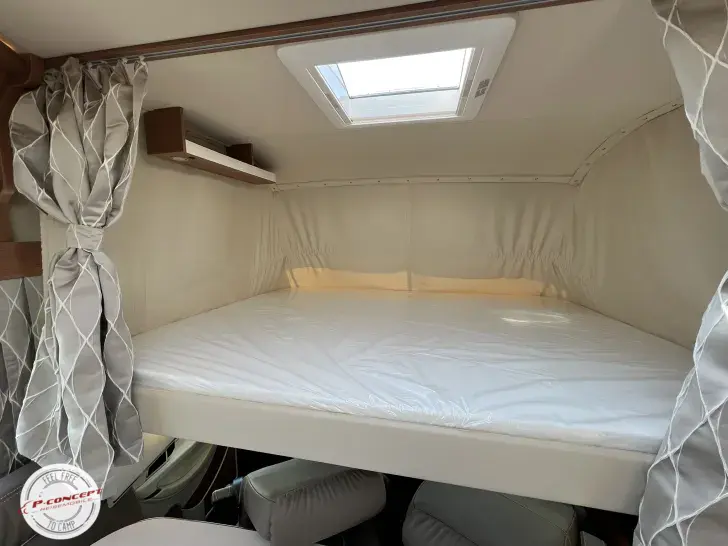 Fahrzeugbild Carthago chic c-line I 5.9 XL LE Solar - Luftfederung - Klima #22