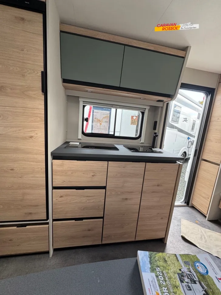 Fahrzeugbild Dethleffs Camper 560 FMK #9