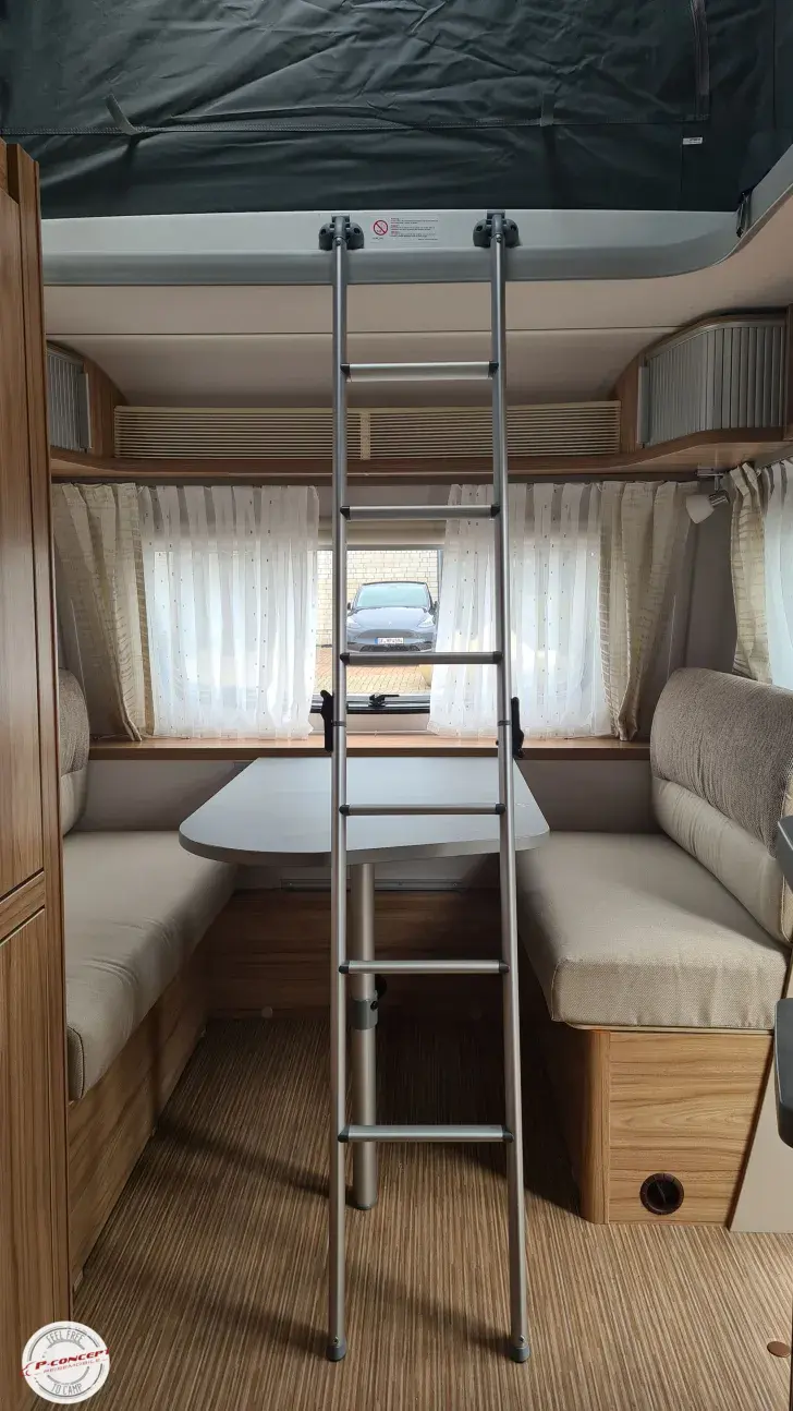 Fahrzeugbild Hymer Eriba Feeling 425 Listenpreis 41.500 € neuwertig #7