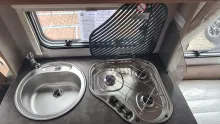 Fahrzeugbild Hymer Eriba Feeling 425 Listenpreis 41.500 € neuwertig #9