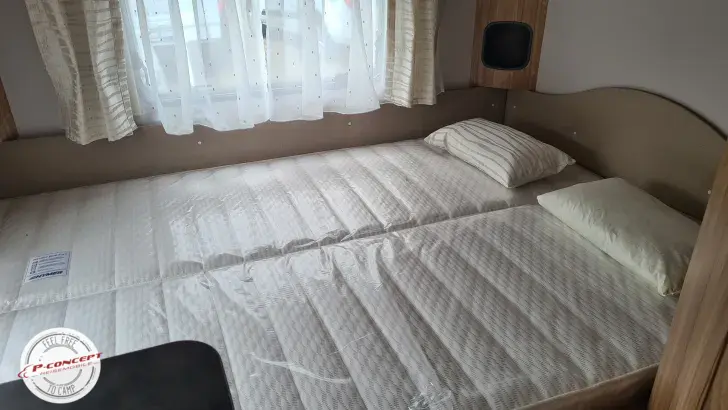 Fahrzeugbild Hymer Eriba Feeling 425 Listenpreis 41.500 € neuwertig #13