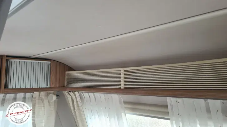 Fahrzeugbild Hymer Eriba Feeling 425 Listenpreis 41.500 € neuwertig #18