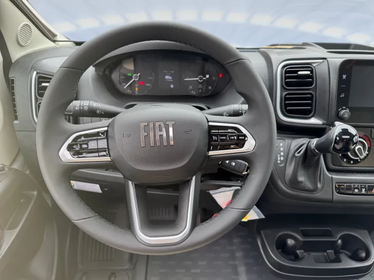 Fahrzeugbild Weinsberg CaraCompact EDITION PEPPER 600 MEG *Automatik* #8