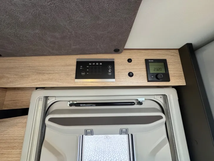 Fahrzeugbild Weinsberg CaraCompact EDITION PEPPER 600 MEG *Automatik* #12