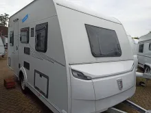 Schräg Vorne Tabbert Senara 400 QD 2,3 toller Reisewagen