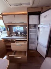 Fahrzeugbild Knaus Südwind 580 QS 60 YEARS Etagenbett (3-fach), Mover #8