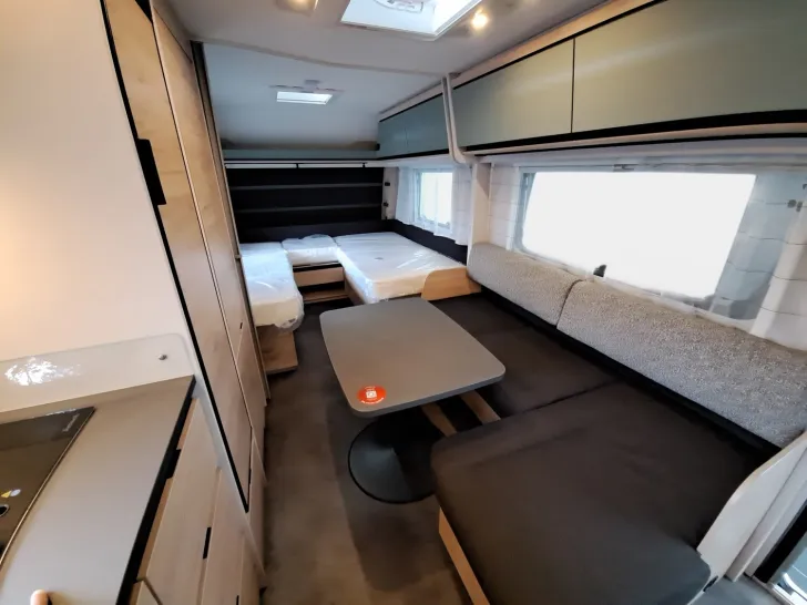 Fahrzeugbild Dethleffs Camper 520 ELT Sicherheits-, Stylingpaket #11