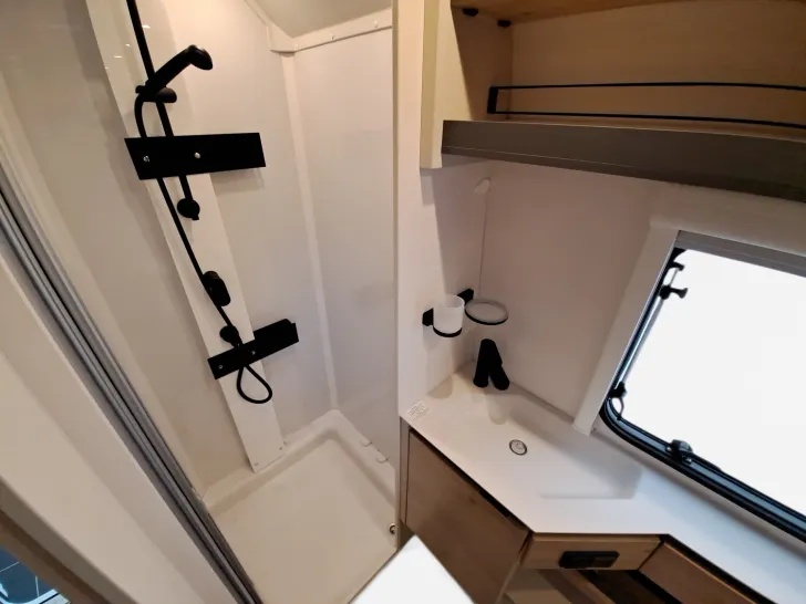 Fahrzeugbild Dethleffs Camper 520 ELT Sicherheits-, Stylingpaket #14