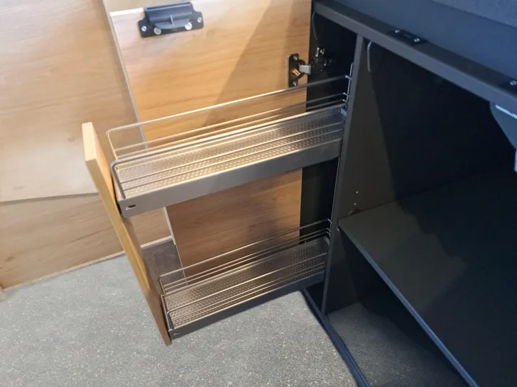 Fahrzeugbild Dethleffs Camper 520 ELT Sicherheits-, Stylingpaket #21