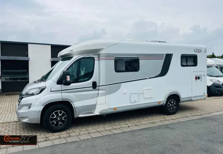 Fahrzeugbild LMC Cruiser T 662 #1