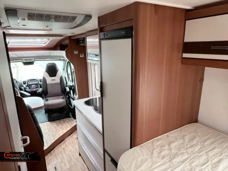 Fahrzeugbild LMC Cruiser T 662 #19