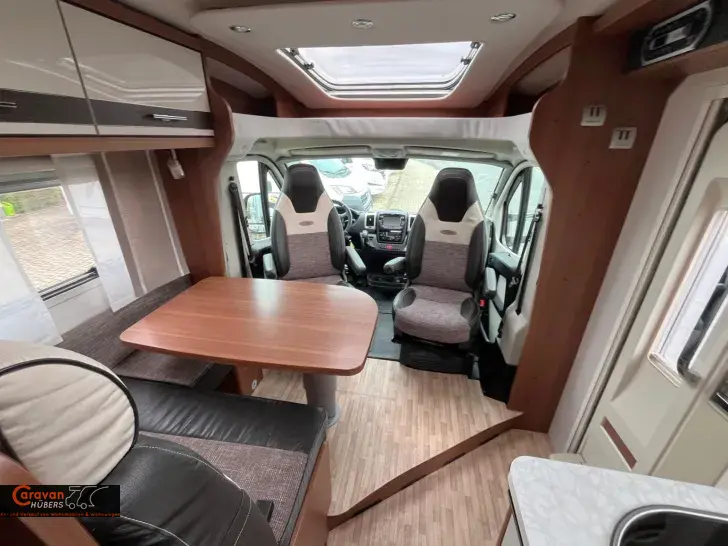 Fahrzeugbild LMC Cruiser T 662 #24