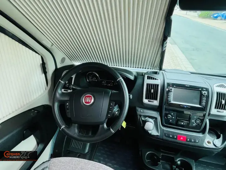 Fahrzeugbild LMC Cruiser T 662 #34