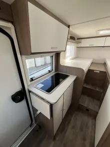 Fahrzeugbild Carado V 347 #9