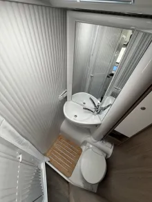 Fahrzeugbild Carado V 347 #10