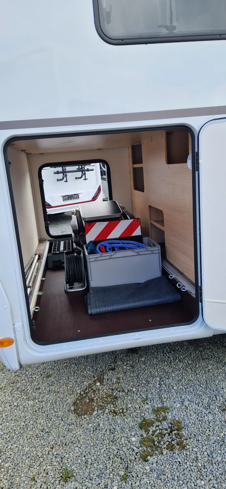 Fahrzeugbild Sunlight T 67 Adventure Edition Top Zustand! Standklima #5