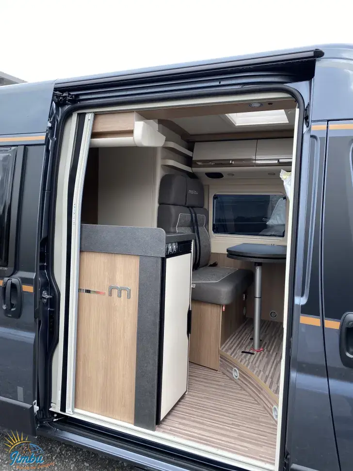 Fahrzeugbild Malibu Van First Class - Two Rooms 640 LE RB charming coupé #6
