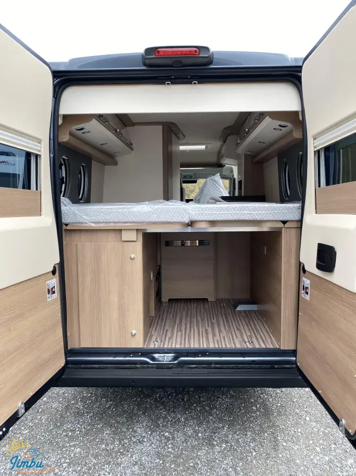 Fahrzeugbild Malibu Van First Class - Two Rooms 640 LE RB charming coupé #12