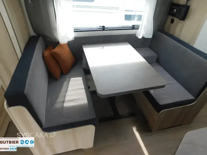 Fahrzeugbild Hobby De Luxe 540 KMFe #6