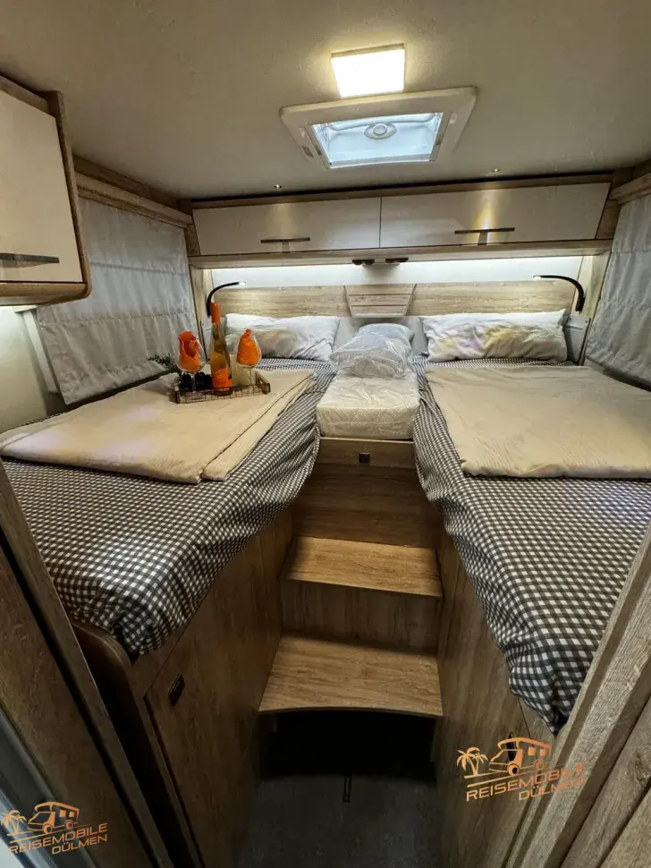 Fahrzeugbild Eura Mobil Profila T 726 EF #21