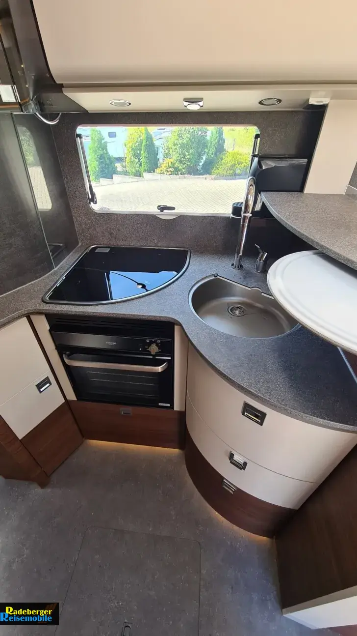 Fahrzeugbild Carthago chic c-line I 4.9 LE L #13