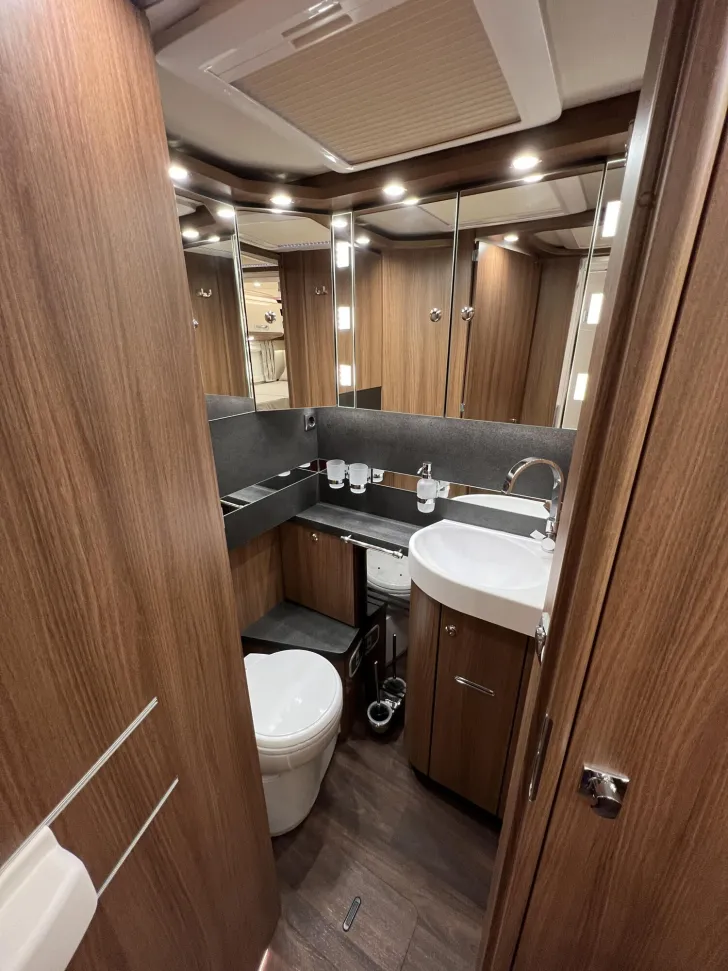 Fahrzeugbild Carthago chic e-line I 50 LE Strategic Buy (212) #39