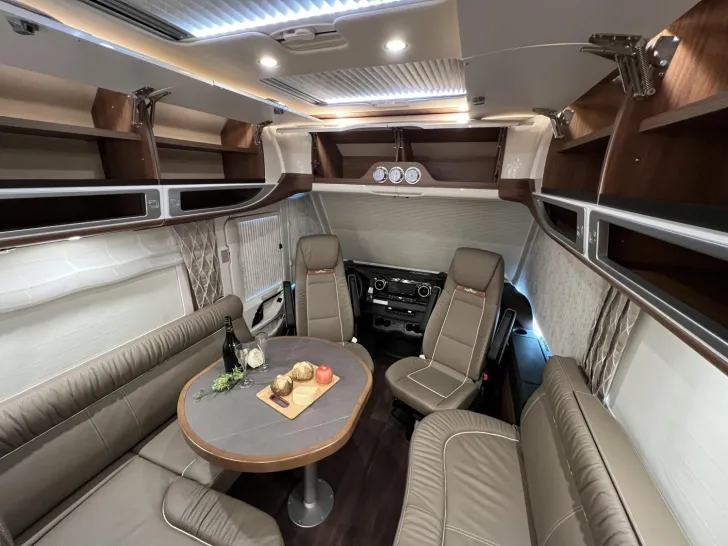 Fahrzeugbild Carthago chic e-line I 61 XL LE Strategic Buy (223) #15