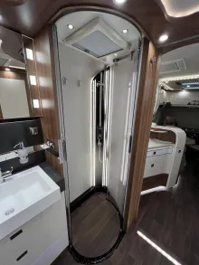 Fahrzeugbild Carthago chic e-line I 61 XL LE Strategic Buy (223) #35