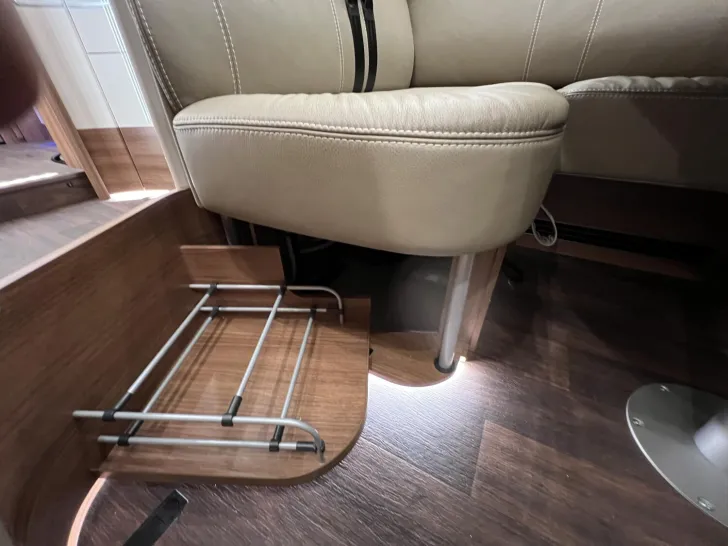 Fahrzeugbild Carthago chic e-line I 61 XL LE Strategic Buy (223) #41